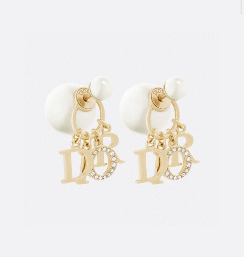chr1st1an D10r earrings